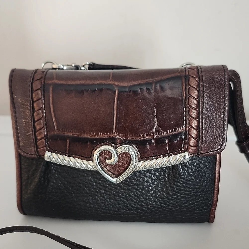 Brighton Leather Crossbody Wallet